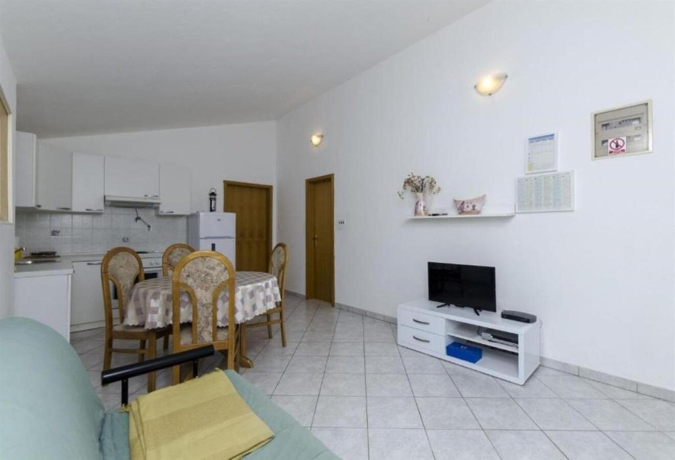 Apartments Mil - 80M From The Sea Sevid Zewnętrze zdjęcie