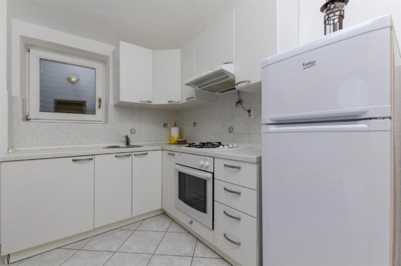 Apartments Mil - 80M From The Sea Sevid Zewnętrze zdjęcie